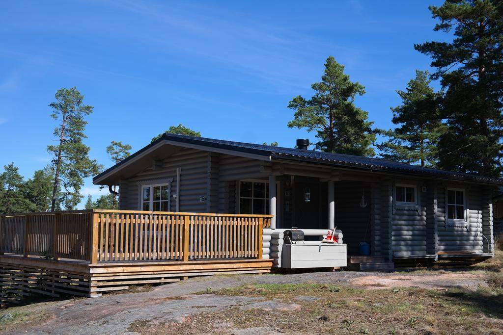 Basto Hotel & Stugby Palsbole Екстер'єр фото
