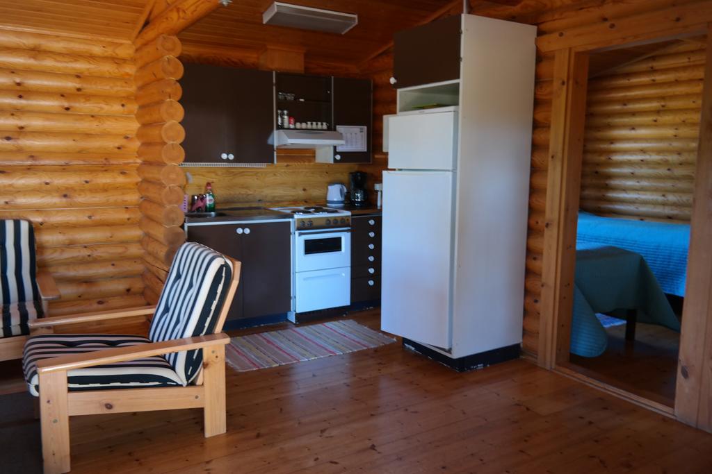 Basto Hotel & Stugby Palsbole Екстер'єр фото