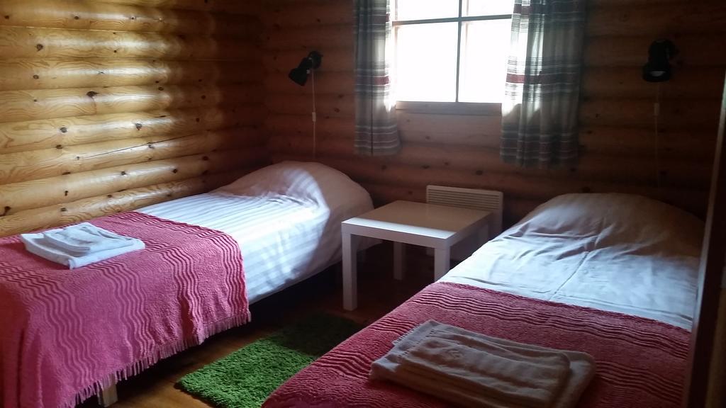 Basto Hotel & Stugby Palsbole Екстер'єр фото