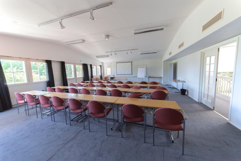 Basto Hotel & Stugby Palsbole Екстер'єр фото